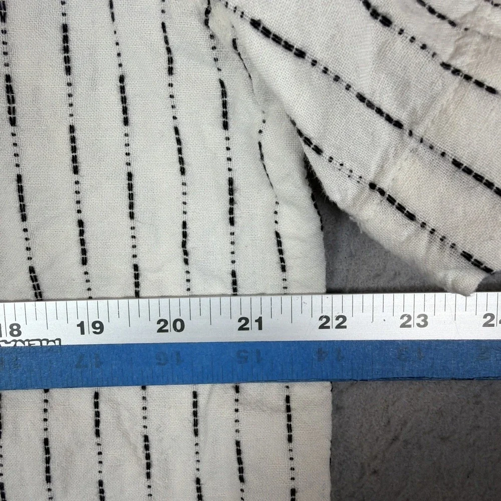 Banana Republic please check